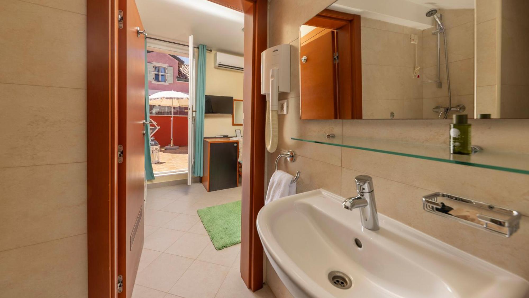 B&B Ciao Bella Veli Lošinj Eksteriør bilde